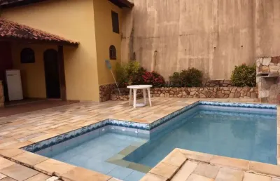 Casa na vila progresso em pendotiba, 2 dormitórios, 175 m² por r$ 770.000