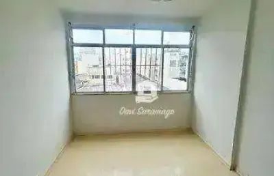Apartamento 2 quartos no centro, em frente ao plaza