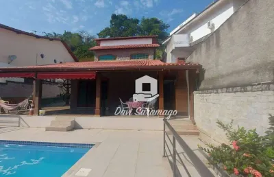Casa com 3 quartos à venda na Rua L, Itaipu, Niterói