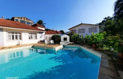 Casa com 7 quartos à venda na Rua das Violetas, Itacoatiara, Niterói