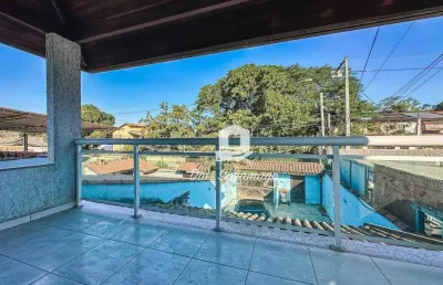Casa com 3 quartos à venda na Rua Eugênio Martins Pereira, Maria Paula, São Gonçalo