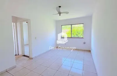 Apartamento com 2 quartos à venda na Travessa Beatriz Sá Couto, Centro, São Gonçalo