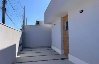 Casa em condomínio fechado com 2 quartos à venda na Rua Waldir Tavares Guapyassú de Sá, Jardim Atlântico Central (Itaipuaçu), Maricá