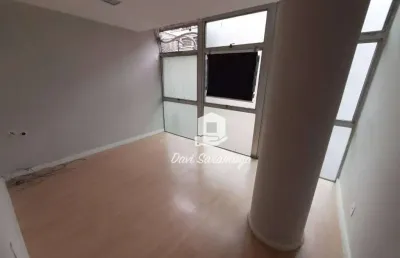 Sala comercial à venda na Avenida Ernani do Amaral Peixoto, Centro, Niterói