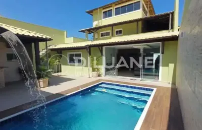 Casa com 3 quartos à venda na rua altamiro de castro, piratininga, niterói, 400 m2 por r$ 1.500.000