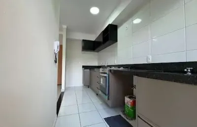 Apartamento térreo com 2 dormitórios e quintal à venda, 52 m² por r$ 240.000 - chácara santa antonieta (nova veneza) - sumaré/sp