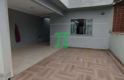 Casa com 2 quartos à venda no Centro, Penha 
