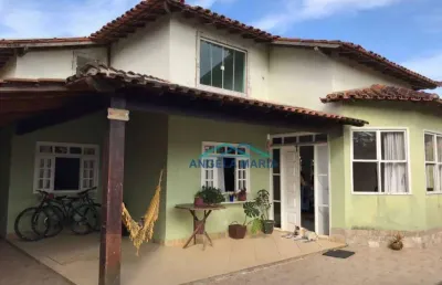 Casa com 4 dormitórios à venda por r$ 800.000,00 - ouro verde - rio das ostras/rj