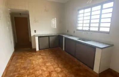 Casa com 3 quartos à venda na vila tibério, ribeirão preto  por r$ 420.000