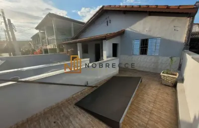 Imperdivel: 03 casas no mesmo terreno - preço de oportunidade