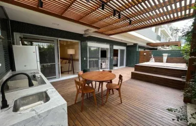 Lindo apartamento garden com 2 suítes em jurerê internacional