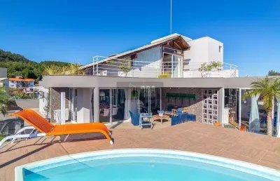 Espetacular cobertura duplex em canajurê, vista paradisíaca.