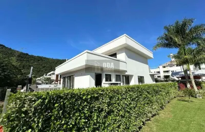Casa a venda em florianópolis, bairro cachoeira do jesus
