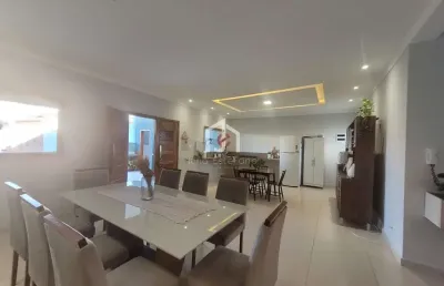 Casa com 3 quartos à venda na rua formosa, jardim maria augusta, taubaté por r$ 850.000