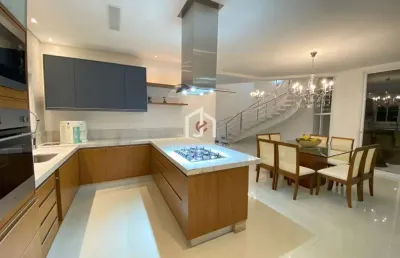 Casa em condomínio fechado com 4 quartos à venda em campos do conde, tremembé  por r$ 1.600.000