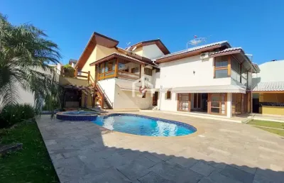 Casa em condomínio fechado com 5 quartos à venda na rua das azaléias, residencial santa helena, caçapava por r$ 1.690.000