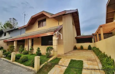 Casa em condomínio fechado com 3 quartos à venda na vila izabel, campos do jordão  por r$ 1.300.000