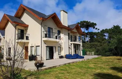 Casa em condomínio fechado com 4 quartos à venda no alto da boa vista, campos do jordão  por r$ 4.240.000