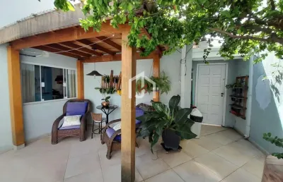 Casa com 4 quartos à venda na rua governador pedro de toledo, jardim campo alegre, pindamonhangaba por r$ 750.000