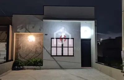 Casa em condomínio fechado com 3 quartos à venda na avenida orlando ferreira, condomínio residencial e comercial laguna, pindamonhangaba por r$ 695.000