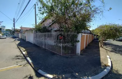 Casa com 6 quartos à venda na rua doutor gustavo de godoy, centro, pindamonhangaba por r$ 530.000