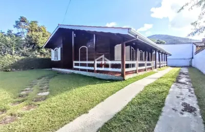 Casa com 3 quartos à venda na enseada, ubatuba  por r$ 750.000