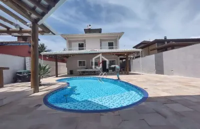 Casa em condomínio fechado com 4 quartos à venda em horto florestal, ubatuba  por r$ 1.800.000