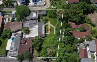 Terreno à venda na praia do lazaro, ubatuba  por r$ 2.100.000