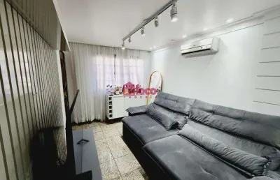 Casa com 4 quartos à venda na manoel da cruz, 30, bangu, rio de janeiro, 210 m2 por r$ 680.000