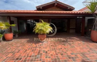 Casa á 30 metros da orla na praia do perequê-açú ubatuba-sp