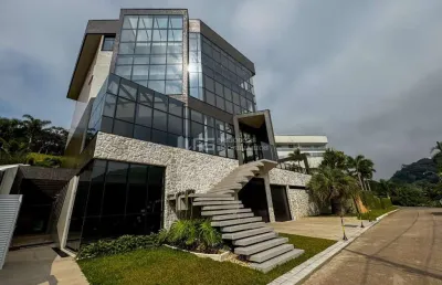 Casa com 5 quartos à venda na Br 101, 149, Meia Praia, Itapema