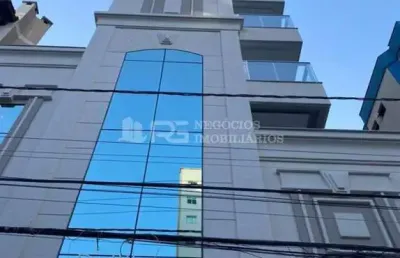 Apartamento com ótima localização, meia praia, itapema - sc