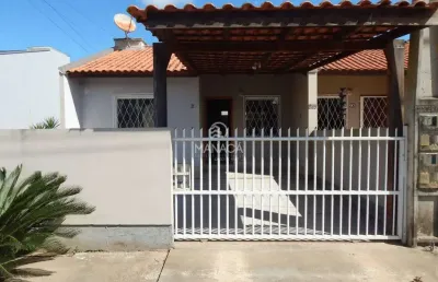 Casa com 2 quartos a venda no bairro quinta dos açorianos