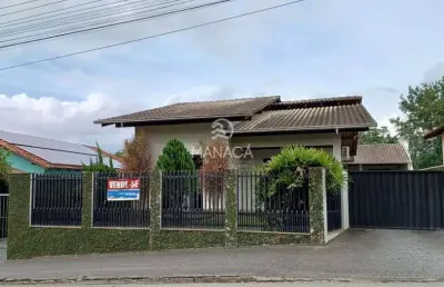 Casa com 3 quartos à venda em poço grande, gaspar , 200 m2 por r$ 852.000