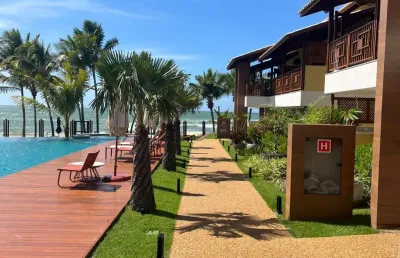 Vilage porto da espera em itacimirim - novo. frente mar e na melhor praia