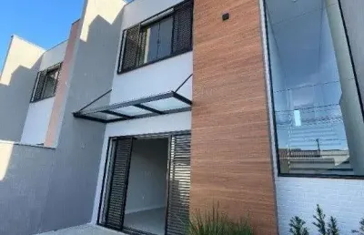Sobrado com 3 dormitórios à venda, 113 m² por r$ 690.000,00 - centro - balneário