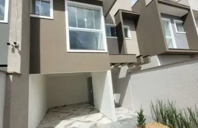 Sobrado novo pronto para morar, 450 metros da praia,  3 dormitórios, sendo 1 suí