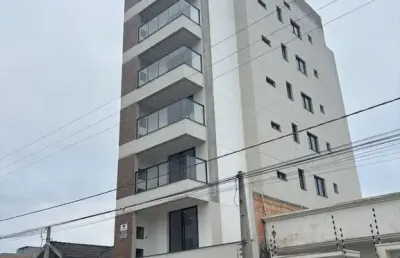 Apartamento, 450 metros da praia, 3 dormitórios, sendo 1 suíte e 2 demi-suítes à