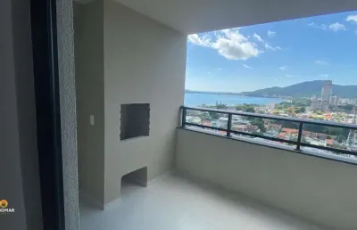Apartamento vista mar, com 03 dormitórios, à apenas 150m do mar, em armação-penh