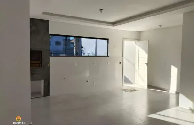 Apto em fase final de acabamento, com 3 dormiórios, à apenas 550m do mar, em ita