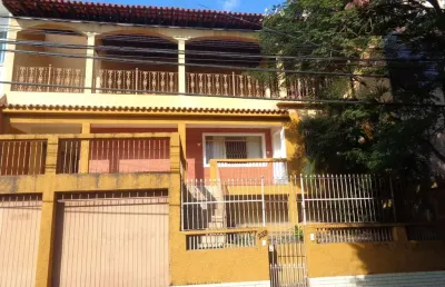 Casa com 6 quartos à venda no jardim amália, volta redonda  por r$ 650.000