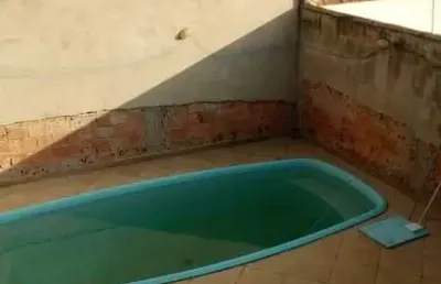Casa com 5 quartos à venda na morada da colina, volta redonda  por r$ 1.400.000