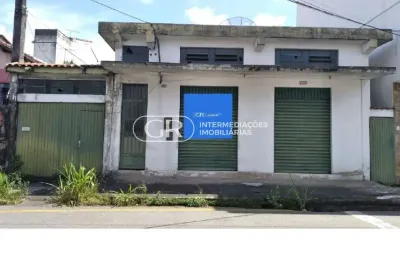 Casa com 4 quartos à venda na vila mury, volta redonda  por r$ 990.000