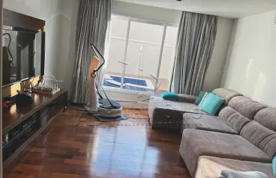 Casa em condominio,4 dormitorio(s) bairro campolim tivoli park