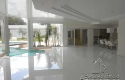 Casa em condominio, 6 dormitório(s) bairro barreirinho