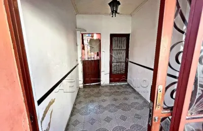 Casa com 2 quartos à venda na Guapiara, 77, Vila Jardini, Sorocaba