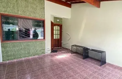 Casa com 2 quartos à venda na Ana Dias Lopes, 80, Jardim Vila São Domingos, Sorocaba