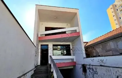 Sobrado com 3 suites sendo 1 master; centro; sorocaba