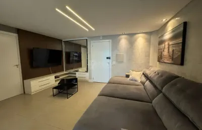 Apartamento mobiliado a 180m do mar na praia brava – emerald residence | itajaí/sc