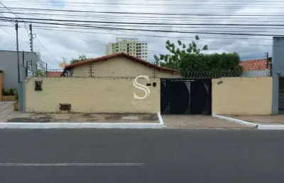 Casa com 3 quartos à venda na Av . Universitária, Ininga, Teresina